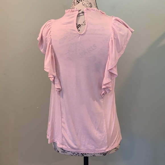 Cable & Gauge Light Pink Ruffle Sleeveless top with Crochet Lace Women’s Small - Picture 2 of 6